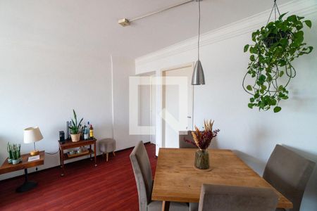 Sala de apartamento à venda com 2 quartos, 72m² em Vila Alexandria, São Paulo