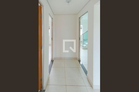 Apartamento para alugar com 130m², 2 quartos e 2 vagas Apartamento para alugar com 130m², 2 quartos e 2 vagasCorredor