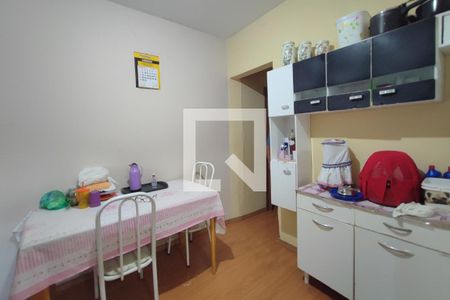 Casa à venda com 143m², 2 quartos e 4 vagas Casa à venda com 143m², 2 quartos e 4 vagasCopa