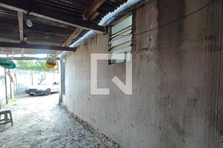 Casa à venda com 143m², 2 quartos e 4 vagas Casa à venda com 143m², 2 quartos e 4 vagasQuintal