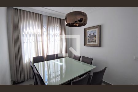 Apartamento à venda com 3 quartos, 164m² em Santo Antônio, Belo Horizonte