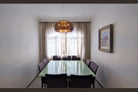 Apartamento à venda com 3 quartos, 164m² em Santo Antônio, Belo Horizonte