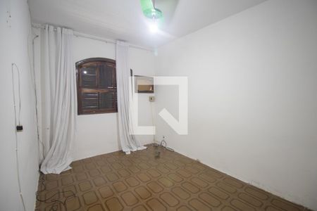 Quarto 2 de casa para alugar com 2 quartos, 130m² em Galo Branco, São Gonçalo