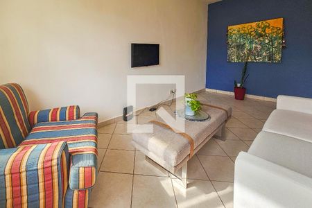 Sala de apartamento para alugar com 1 quarto, 50m² em Jardim Tres Marias, Guarujá