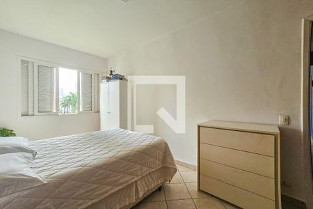 Quarto de apartamento para alugar com 1 quarto, 50m² em Jardim Tres Marias, Guarujá