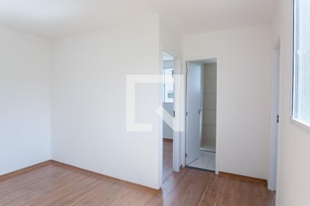 Sala de apartamento para alugar com 2 quartos, 45m² em Maria da Conceicao, Contagem