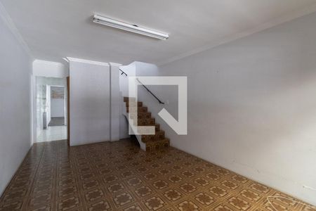 Sala de casa para alugar com 2 quartos, 120m² em Itaquera, São Paulo