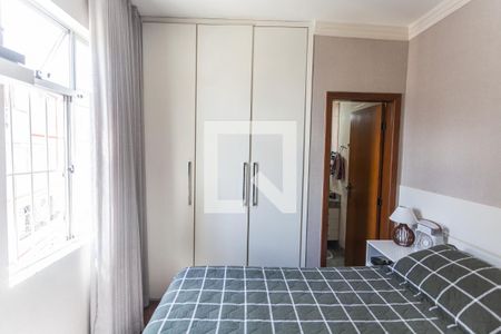 Armário da Suíte 1 de apartamento para alugar com 4 quartos, 155m² em Silveira, Belo Horizonte