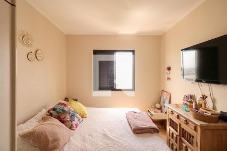 Apartamento à venda com 130m², 3 quartos e 2 vagas Apartamento à venda com 130m², 3 quartos e 2 vagasQuarto 2