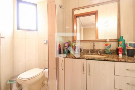 Apartamento à venda com 130m², 3 quartos e 2 vagas Apartamento à venda com 130m², 3 quartos e 2 vagasBanheiro da Suíte