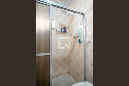 Casa à venda com 217m², 2 quartos e 2 vagas Casa à venda com 217m², 2 quartos e 2 vagasBanheiro