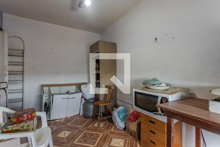 Quarto 2 de apartamento para alugar com 2 quartos, 70m² em Rubem Berta, Porto Alegre