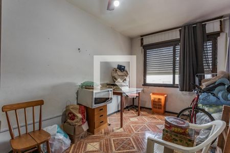 Quarto 2 de apartamento para alugar com 2 quartos, 70m² em Rubem Berta, Porto Alegre