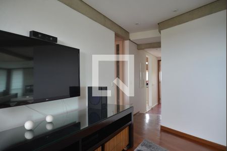 Sala de TV de apartamento à venda com 6 quartos, 440m² em Jardim, Santo André