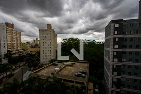 Vista da sala de apartamento para alugar com 2 quartos, 47m² em Parque Sao Vicente, Santo André