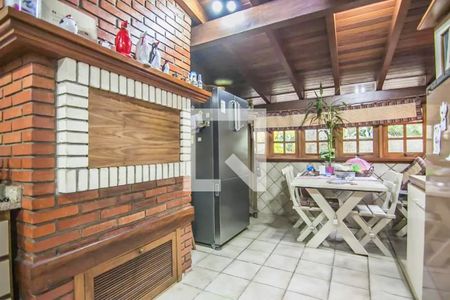 Cozinha de casa à venda com 3 quartos, 494m² em Jardim Isabel, Porto Alegre