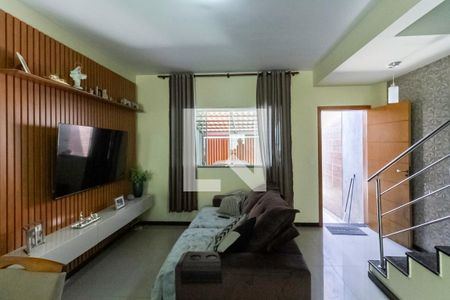 Sala de casa à venda com 3 quartos, 142m² em Ressaca, Contagem