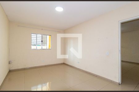 Quarto 1 de casa para alugar com 3 quartos, 100m² em Vila Prudente, São Paulo