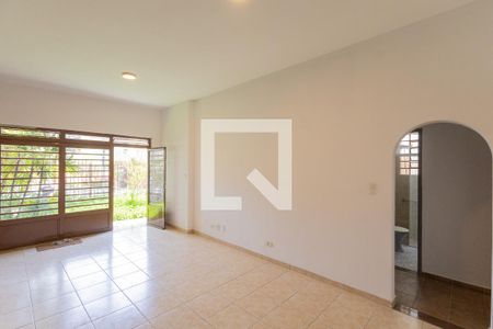 Sala  de casa à venda com 3 quartos, 150m² em Campo Belo, São Paulo