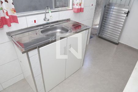 Sala / Cozinha de casa para alugar com 2 quartos, 60m² em Vila Florida, Guarulhos