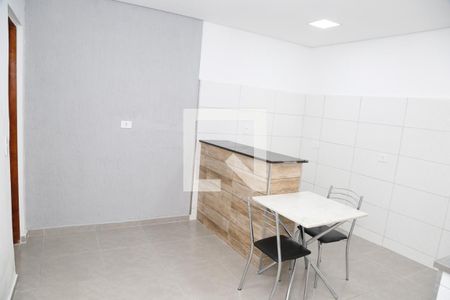 Sala / Cozinha de casa para alugar com 2 quartos, 60m² em Vila Florida, Guarulhos