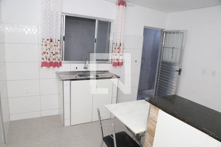 Sala / Cozinha de casa para alugar com 2 quartos, 60m² em Vila Florida, Guarulhos