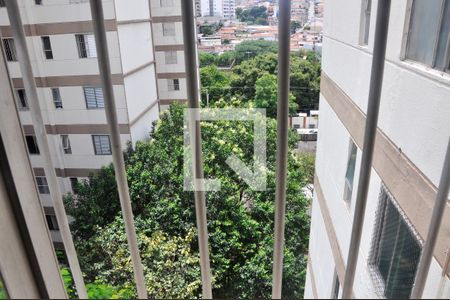 Vista da Sala e Sala de Jantar de apartamento para alugar com 2 quartos, 52m² em Jardim Iris, São Paulo