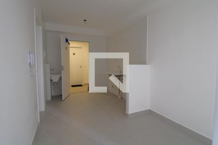 Sala de apartamento para alugar com 1 quarto, 30m² em Socorro, São Paulo