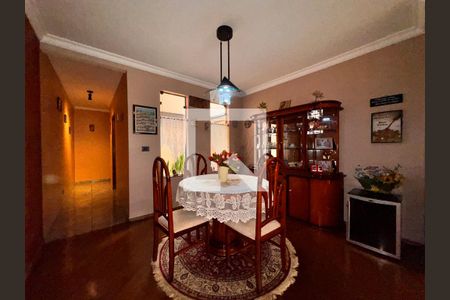 Sala de casa à venda com 4 quartos, 309m² em Parque Novo Oratório, Santo André