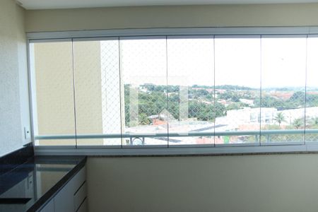 Varanda de apartamento para alugar com 3 quartos, 87m² em Chácaras Alto da Glória, Goiânia