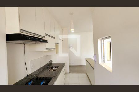 Cozinha e Área de Serviço de apartamento para alugar com 2 quartos, 53m² em Jardim das Tulipas, Jundiaí