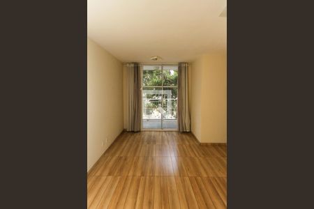 Sala de apartamento para alugar com 3 quartos, 60m² em Jardim Angela (Zona Leste), São Paulo