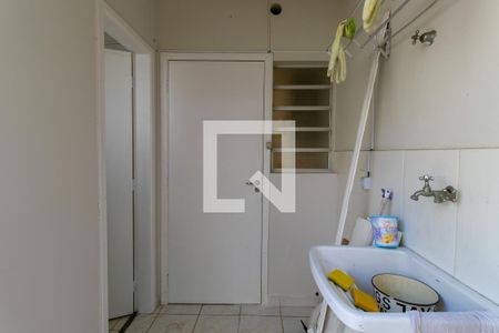 Casa de condomínio para alugar com 120m², 3 quartos e 2 vagas Casa de condomínio para alugar com 120m², 3 quartos e 2 vagasÁrea de Serviço