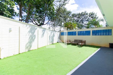 Casa de condomínio para alugar com 120m², 3 quartos e 2 vagas Casa de condomínio para alugar com 120m², 3 quartos e 2 vagasÁrea comum