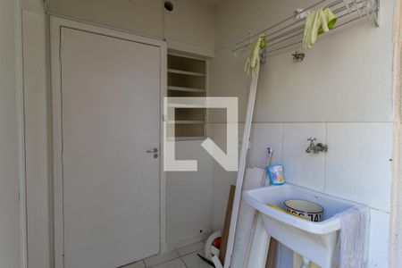 Casa de condomínio para alugar com 120m², 3 quartos e 2 vagas Casa de condomínio para alugar com 120m², 3 quartos e 2 vagasÁrea de Serviço