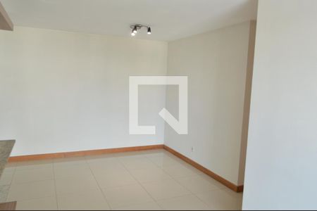 Sala de apartamento à venda com 3 quartos, 71m² em Jacarepaguá, Rio de Janeiro