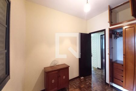 Quarto 2  de casa à venda com 3 quartos, 277m² em Jardim Miranda, Campinas