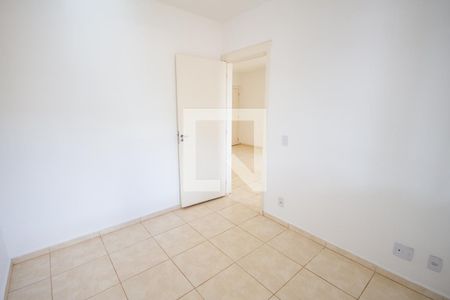 Quarto 2 de apartamento para alugar com 2 quartos, 42m² em Jardim Florestan Fernandes, Ribeirão Preto