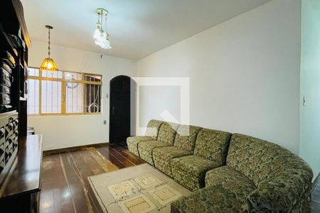 Sala de Estar de casa à venda com 4 quartos, 500m² em Jardim Palmira, Guarulhos