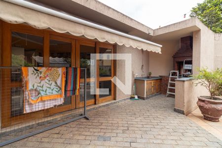 Casa à venda com 500m², 4 quartos e 4 vagas Casa à venda com 500m², 4 quartos e 4 vagasÁrea de lazer