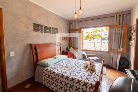 Casa à venda com 500m², 4 quartos e 4 vagas Casa à venda com 500m², 4 quartos e 4 vagasQuarto 1 - Suíte