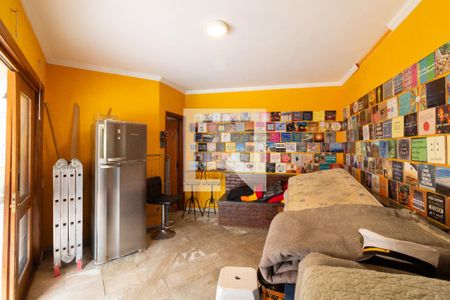 Casa à venda com 500m², 4 quartos e 4 vagas Casa à venda com 500m², 4 quartos e 4 vagasÁrea de lazer