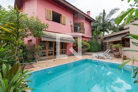 Casa à venda com 500m², 4 quartos e 4 vagas Casa à venda com 500m², 4 quartos e 4 vagasÁrea de lazer