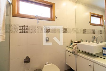 Casa à venda com 500m², 4 quartos e 4 vagas Casa à venda com 500m², 4 quartos e 4 vagasBanheiro da Suíte 3