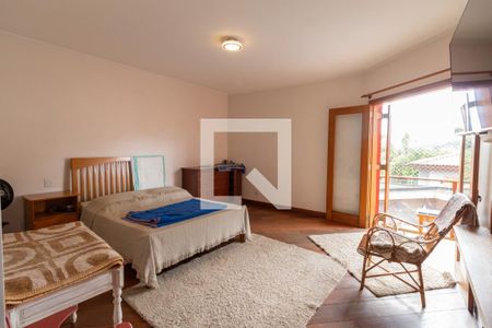 Casa à venda com 500m², 4 quartos e 4 vagas Casa à venda com 500m², 4 quartos e 4 vagasQuarto 4 - Suíte