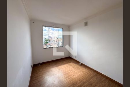 Sala de apartamento à venda com 3 quartos, 64m² em Jardim Vera Cruz, Contagem