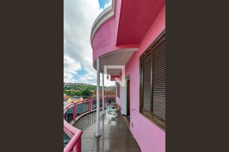 Varanda da Sala 2 de casa à venda com 5 quartos, 170m² em Marajó, Belo Horizonte