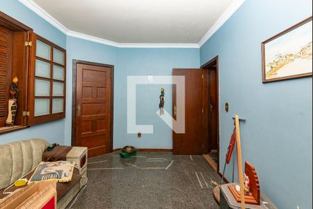 Sala 2 de casa para alugar com 5 quartos, 170m² em Marajó, Belo Horizonte