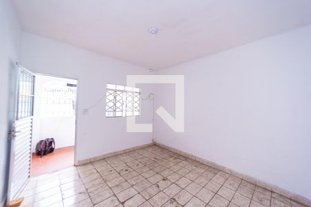 Sala de casa à venda com 2 quartos, 180m² em Jardim Maringa, São Paulo