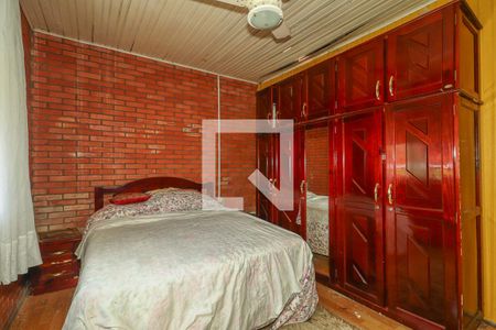 Quarto 2 de casa à venda com 2 quartos, 100m² em Vila Jardim, Porto Alegre